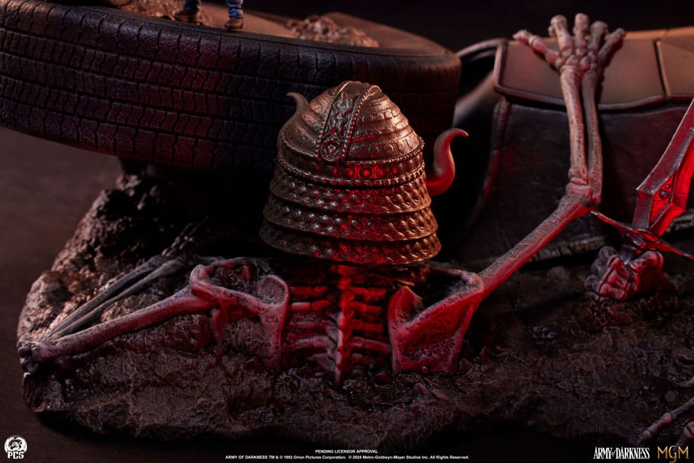Army of Darkness Premier Series 1/4 Scale Ash Statue - Highly Detailed Collectible