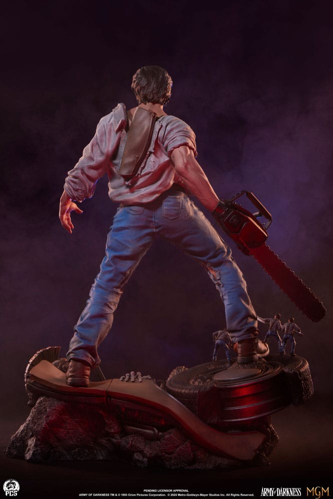 Army of Darkness Premier Series 1/4 Scale Ash Statue - Highly Detailed Collectible