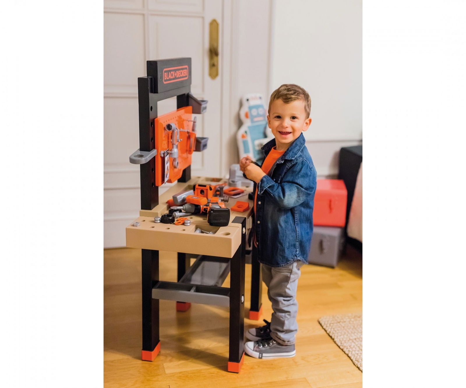 Black & Decker Bricolo Centre Kids' Workbench Playset with 92 Accessories