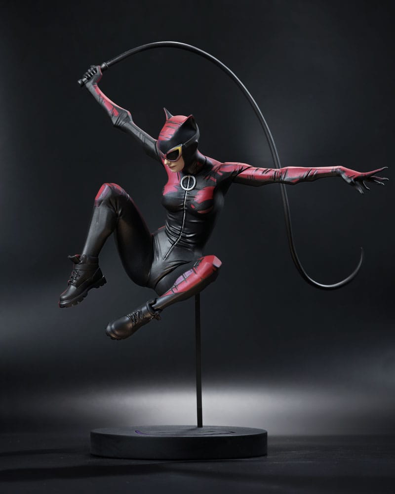 DC Designer Series 1/6 Scale Limited Edition Catwoman #43 Statue by Jock