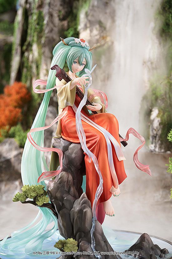 1/7 Scale PVC Statue of Hatsune Miku in Gao Shan Liu Shui Traditional Chinese Style