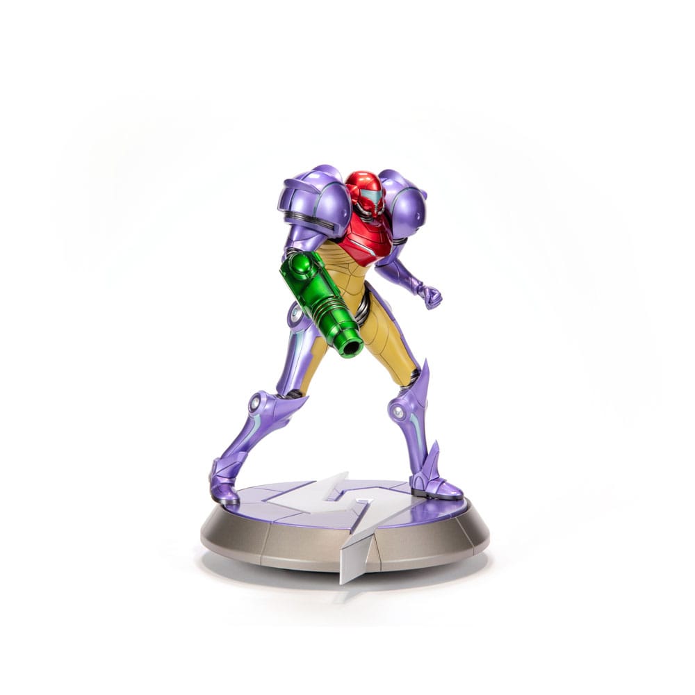 First4Figures Standard Edition PVC Statue of Samus in Metroid Prime Gravity Suit
