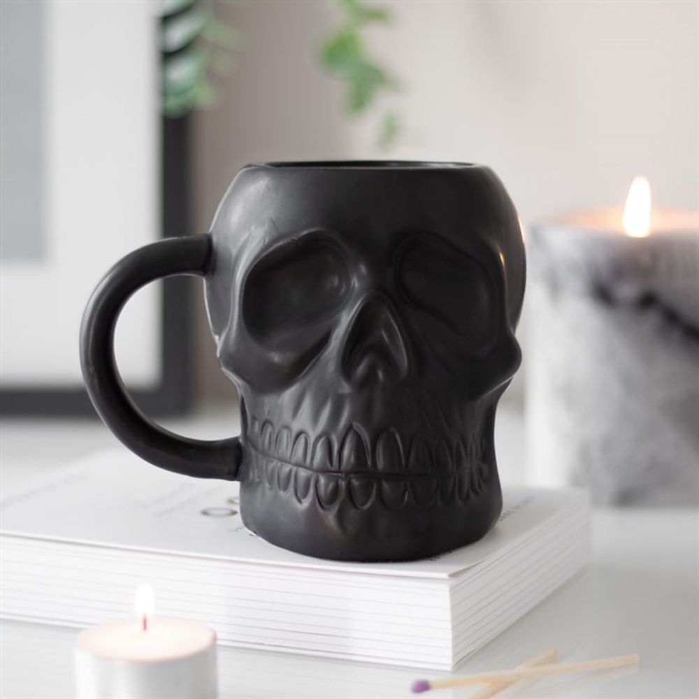 Matte Finish Black Decorative Skull-shaped Coffee Mug for Collections
