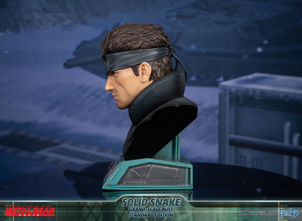 First4Figures Grand Scale Collectible Bust of Solid Snake from Metal Gear Solid