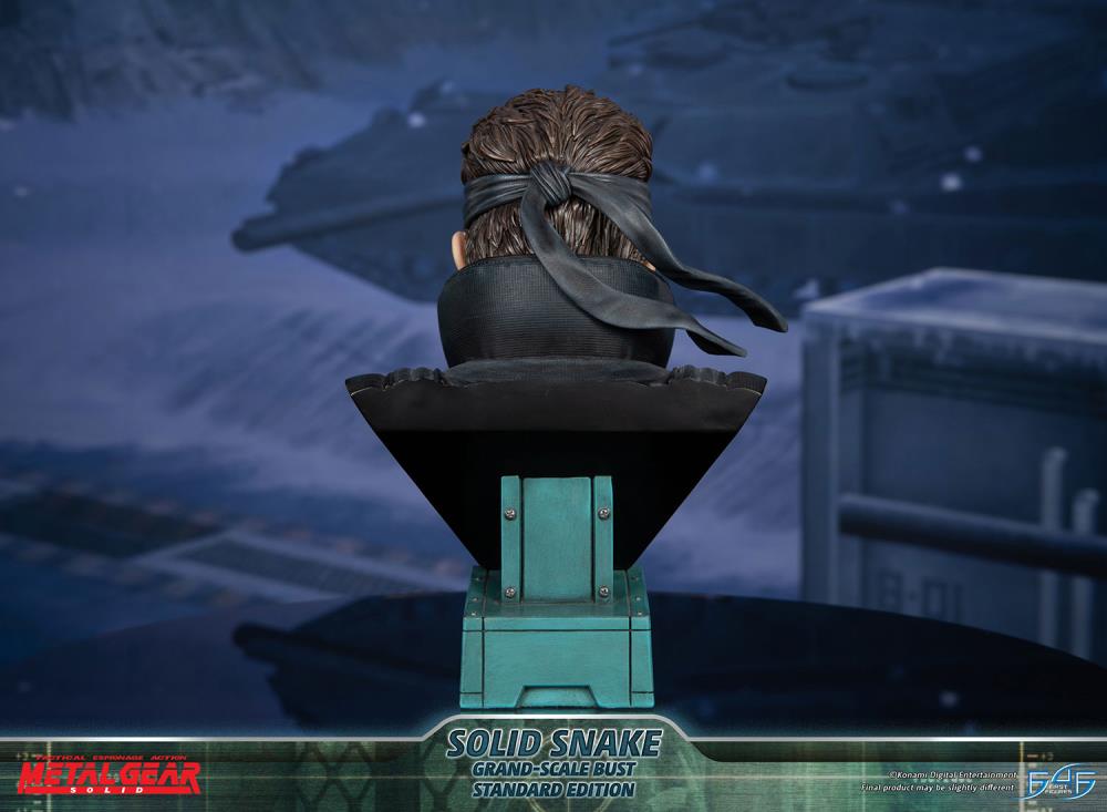 First4Figures Grand Scale Collectible Bust of Solid Snake from Metal Gear Solid