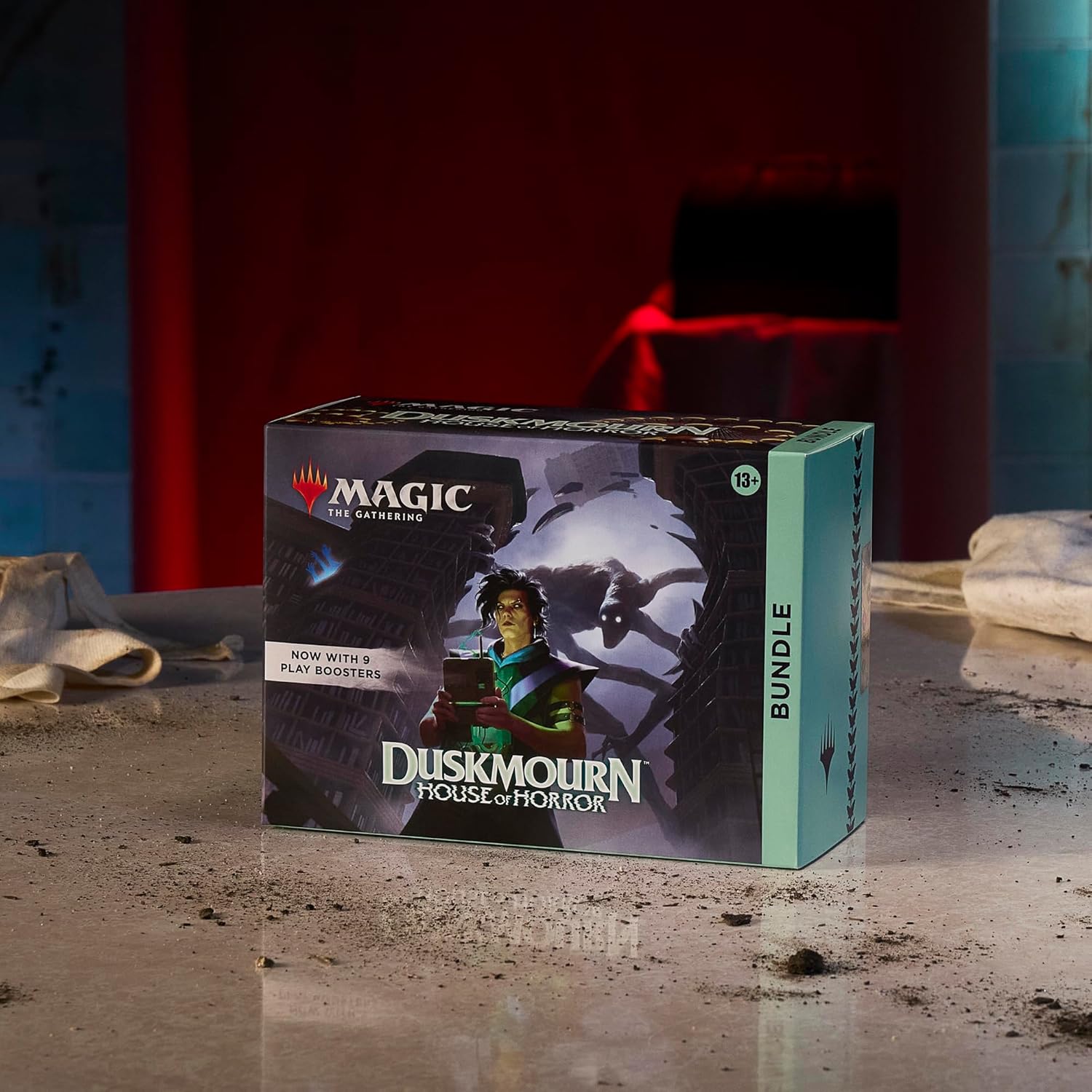 Magic: The Gathering Duskmourn Horror House Collectible Bundle