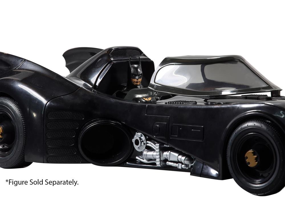 McFarlane DC Multiverse: Highly Detailed The Flash Movie Michael Keaton Batmobile