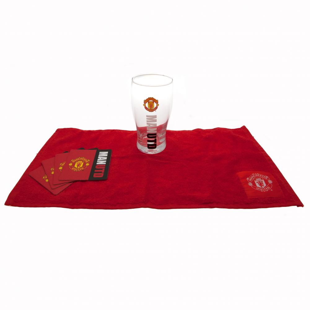 Manchester United Football Club Miniature Barware Set Ideal for Fans