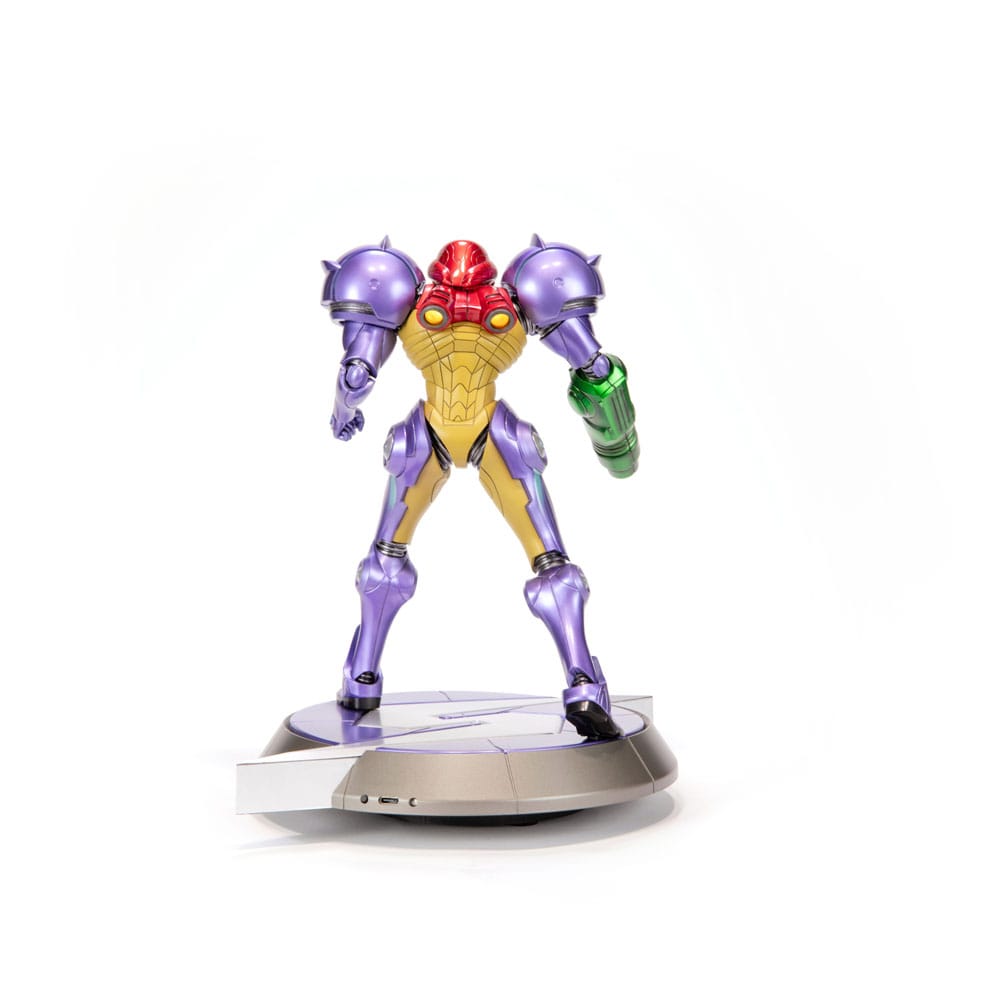 First4Figures Standard Edition PVC Statue of Samus in Metroid Prime Gravity Suit