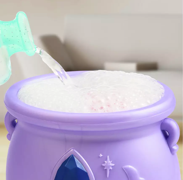 Magic Mixies Medium-Sized Color Surprise Magic Cauldron Set