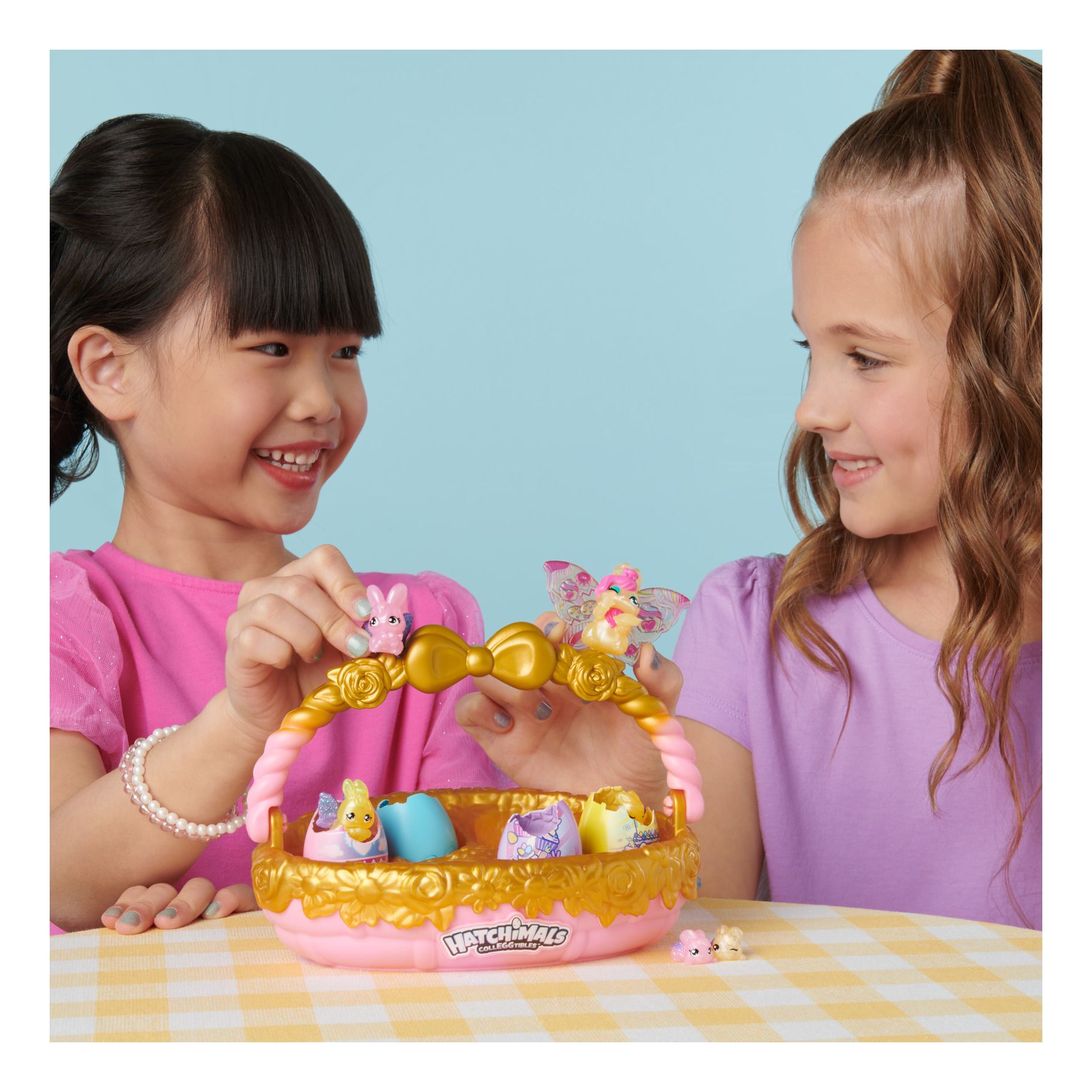 Adorable Hatchimals CollEGGtibles Bunny Family Spring Basket Gift Set for Kids