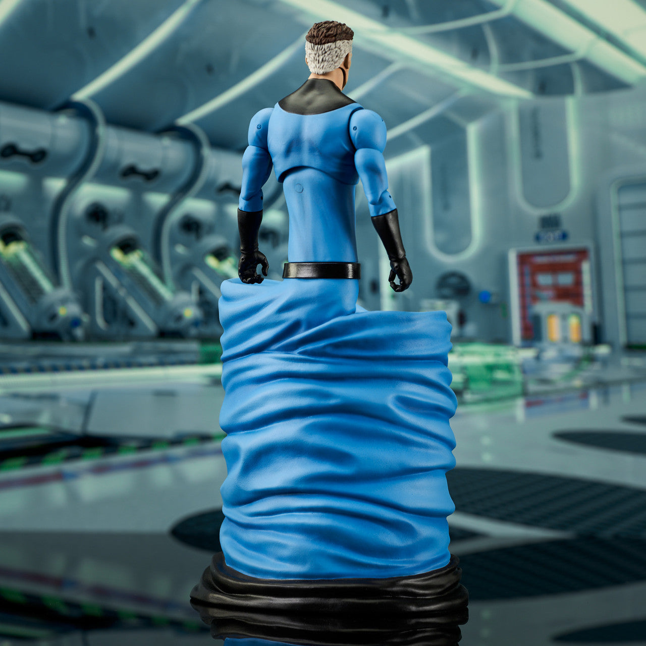 Marvel Select 7-Inch Mr. Fantastic Articulated Action Figure