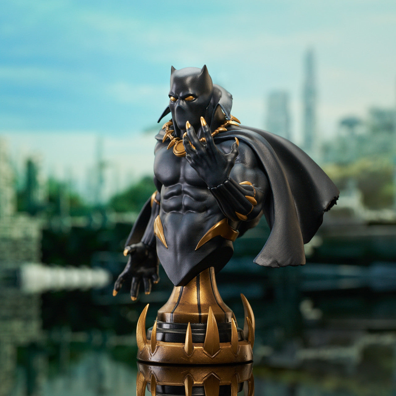 Limited Edition 1/7 Scale Marvel Comics Black Panther Mini Bust