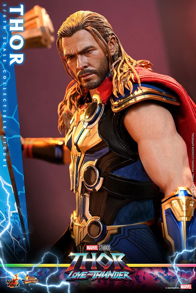 Hot Toys 1:6 Scale Marvel Thor from Love and Thunder Collectible Figure