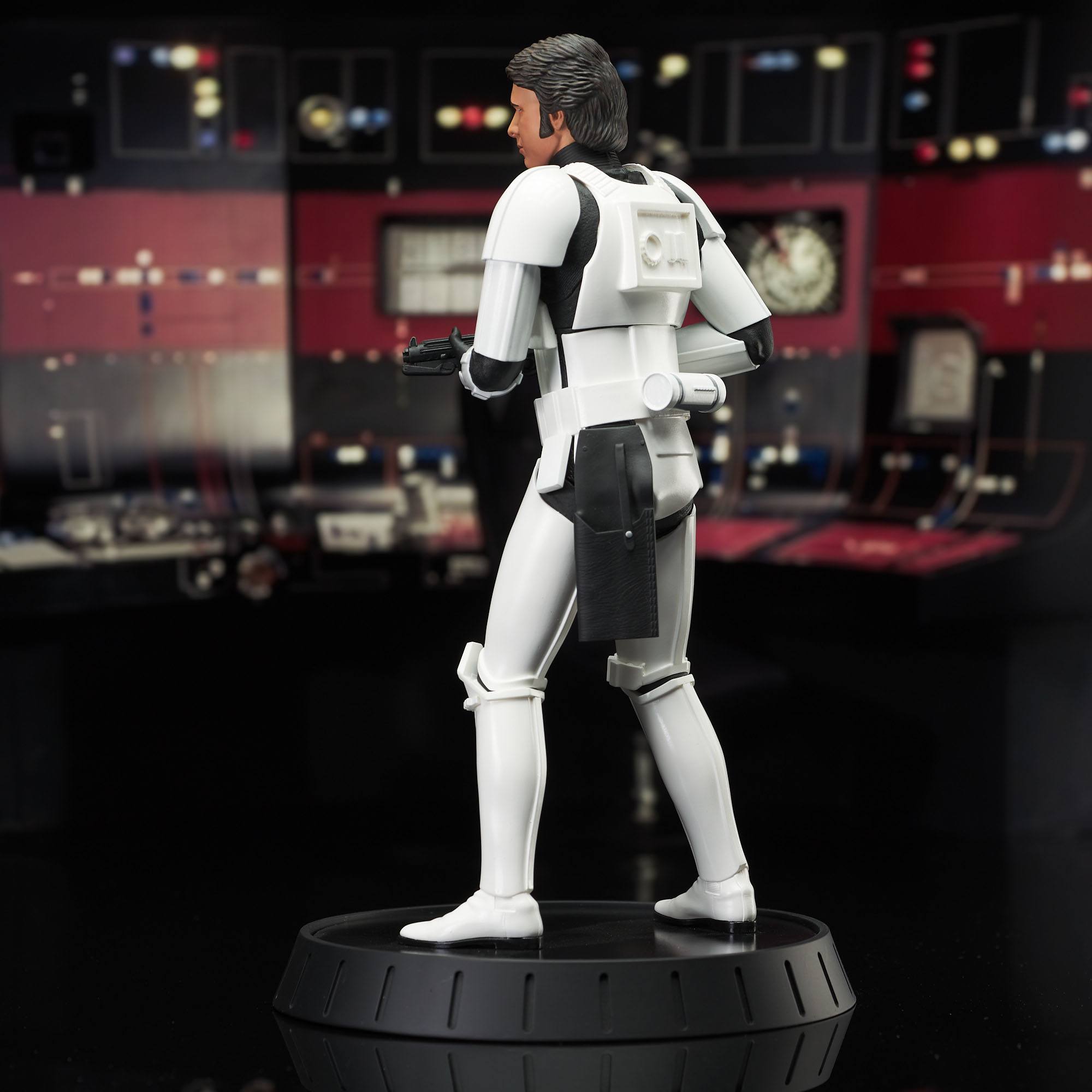 Exclusive Gentle Giant 1/6 Scale Collectible Statue of Han Solo in Stormtrooper Disguise from Star Wars Episode IV for the 40th Anniversary, 30 cm Tall and Limited to 1000 Worldwide
