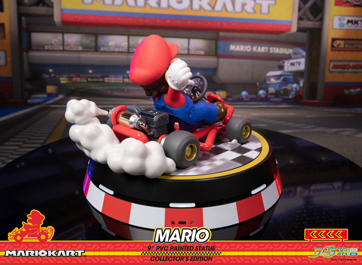 First4Figures High - Quality Mario Kart Mario Collector's Edition PVC Statue