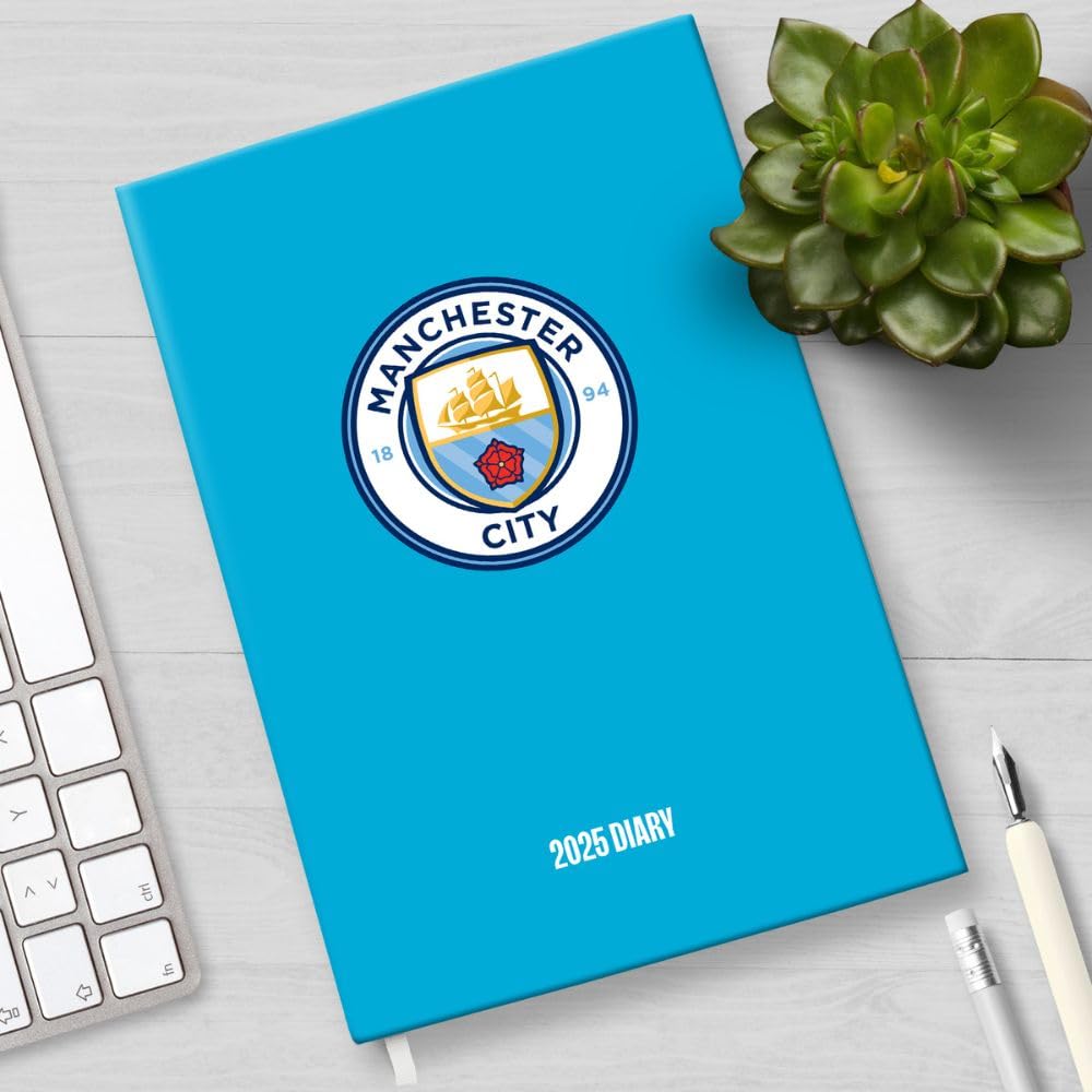 2025 Light Blue Hardback A5 Manchester City FC Weekly View Diary