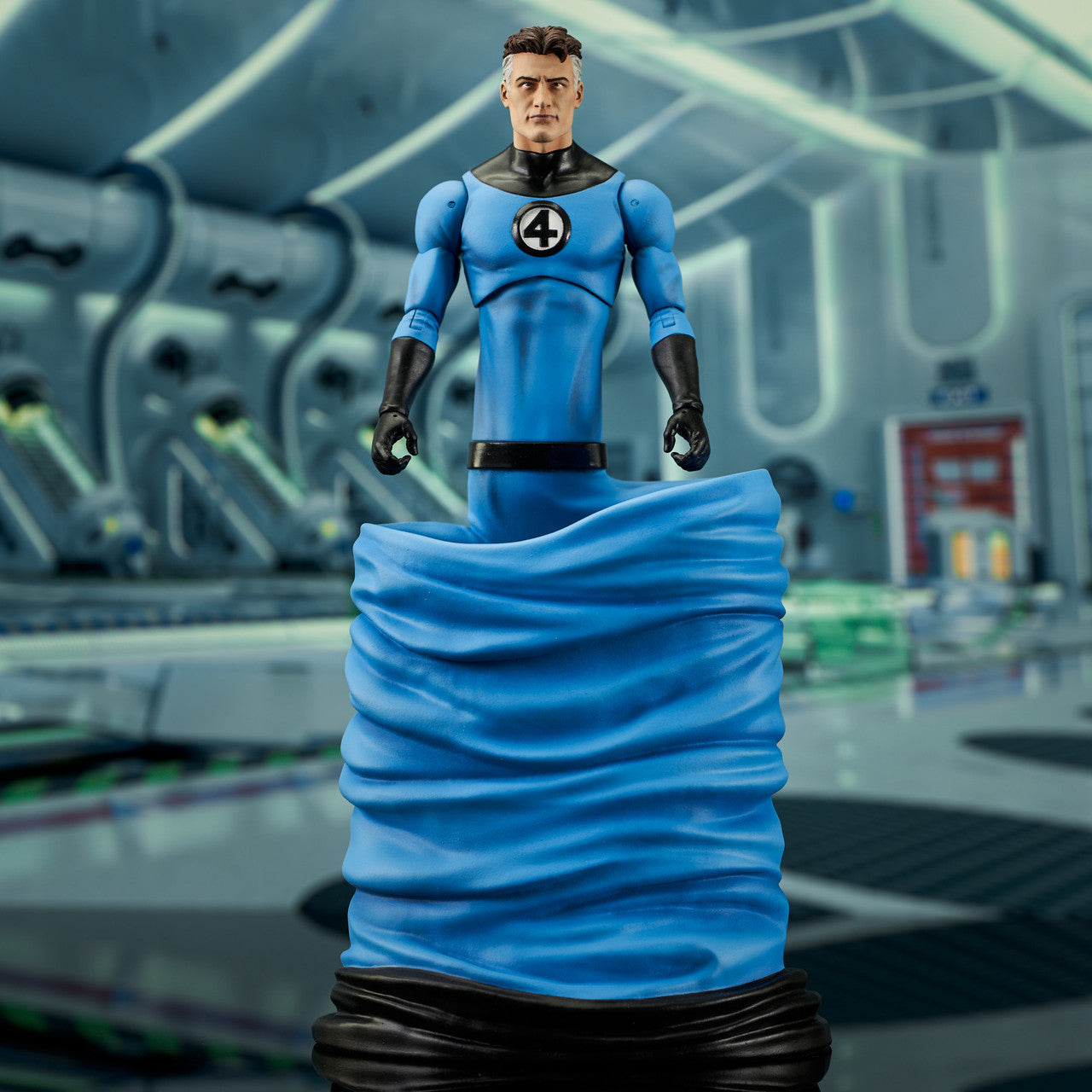 Marvel Select 7-Inch Mr. Fantastic Articulated Action Figure