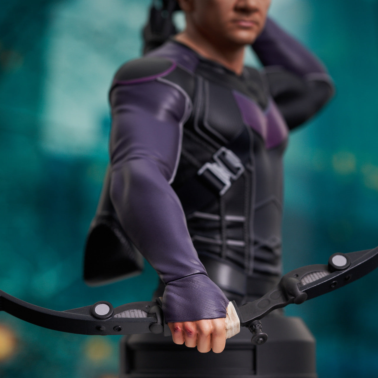 Marvel Cinematic Universe - Hawkeye (Clint Barton) 1/6 Scale Collectible Limited Edition Miniature Bust