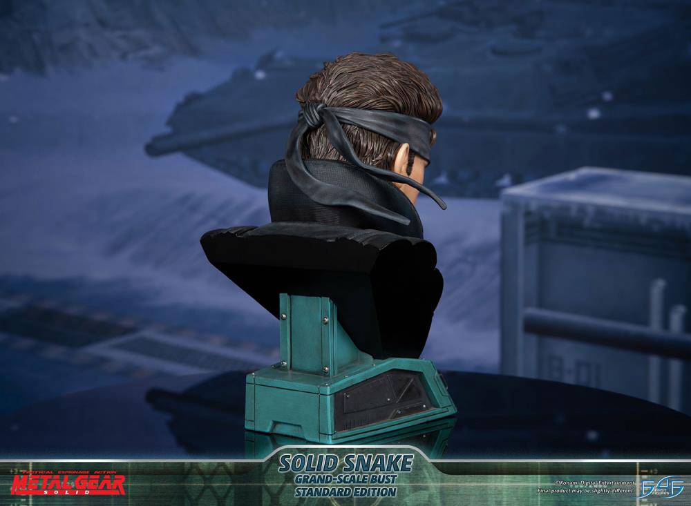 First4Figures Grand Scale Collectible Bust of Solid Snake from Metal Gear Solid
