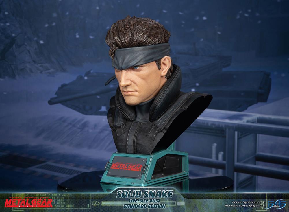First4Figures Highly Detailed 1/1 Scale Life - Size Solid Snake Bust from Metal Gear Solid Video Game