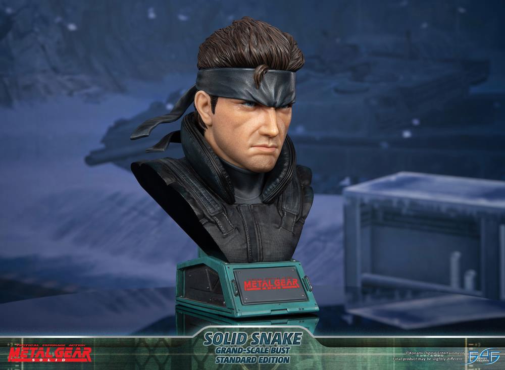 First4Figures Grand Scale Collectible Bust of Solid Snake from Metal Gear Solid