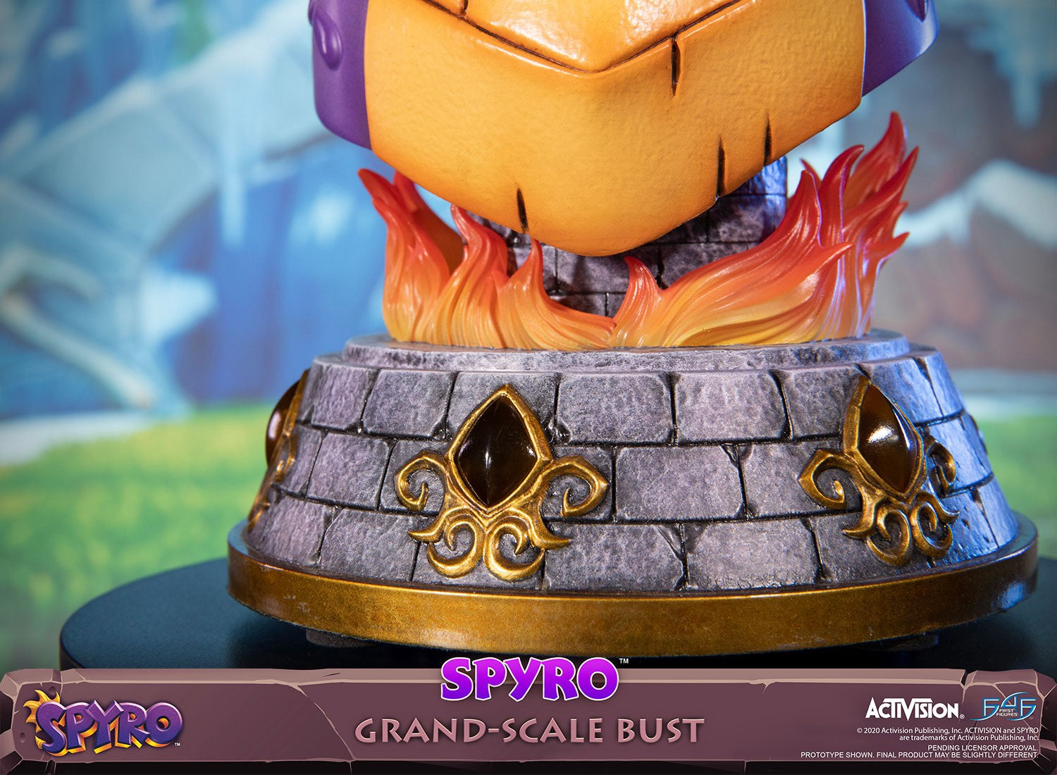 First4Figures Spyro The Dragon Lifesize Collectible Grand-Scale Bust Statue