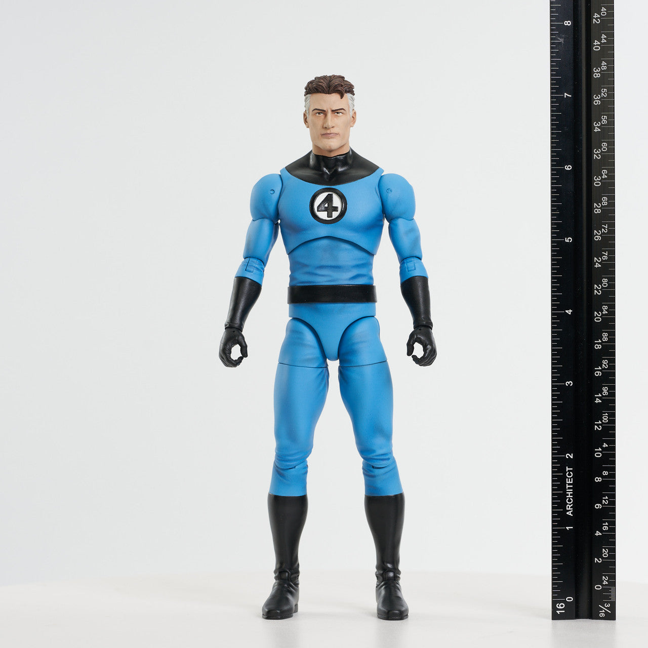 Marvel Select 7-Inch Mr. Fantastic Articulated Action Figure