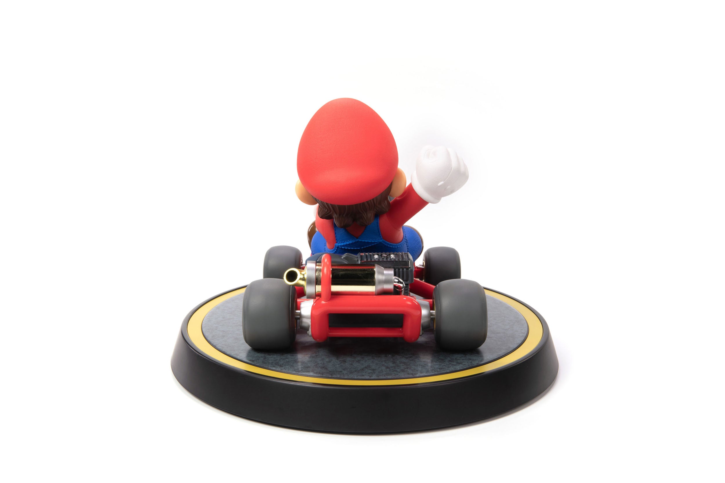 First4Figures High - Quality Mario Kart Mario Statue Standard Edition