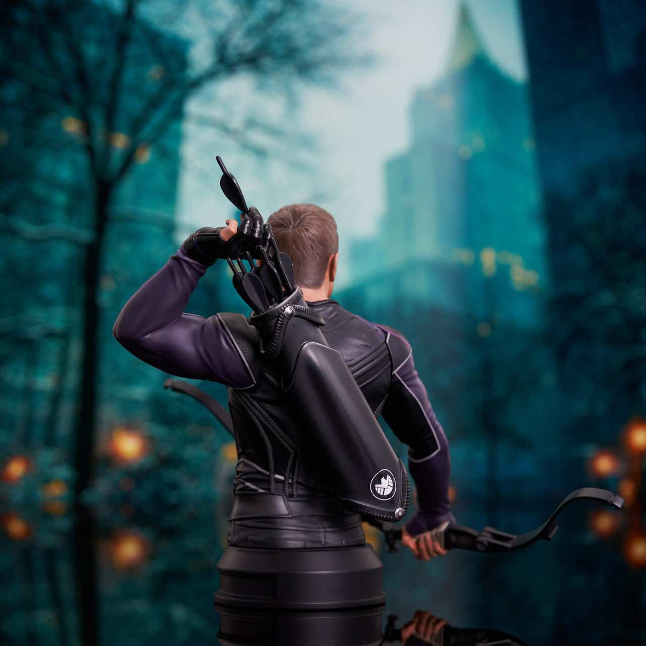 Marvel Cinematic Universe - Hawkeye (Clint Barton) 1/6 Scale Collectible Limited Edition Miniature Bust