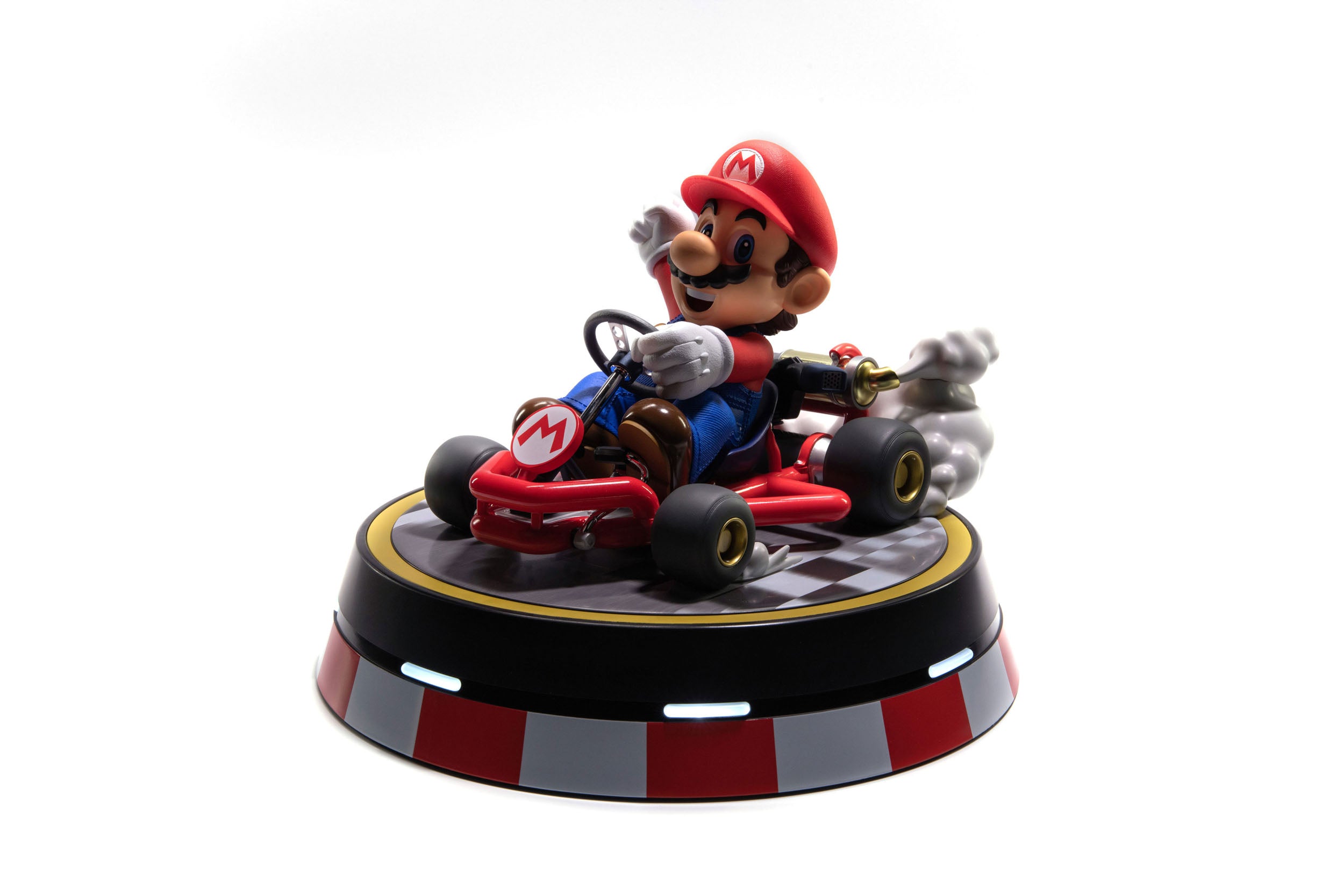First4Figures High - Quality Mario Kart Mario Collector's Edition PVC Statue