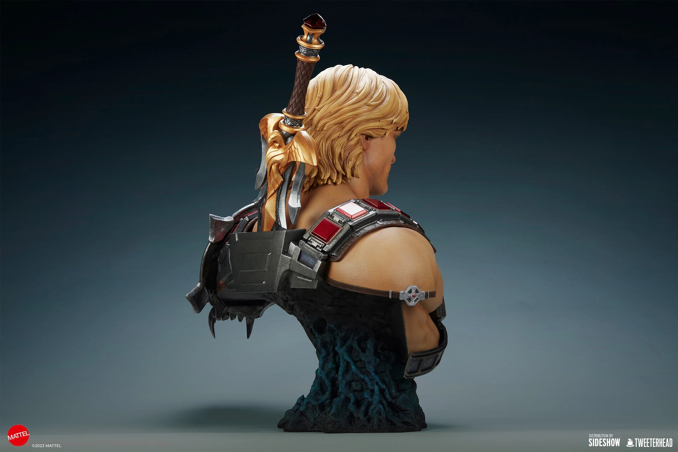 Limited Edition of 500 - Masters of the Universe Legends He-Man Life-Size Statue Bust