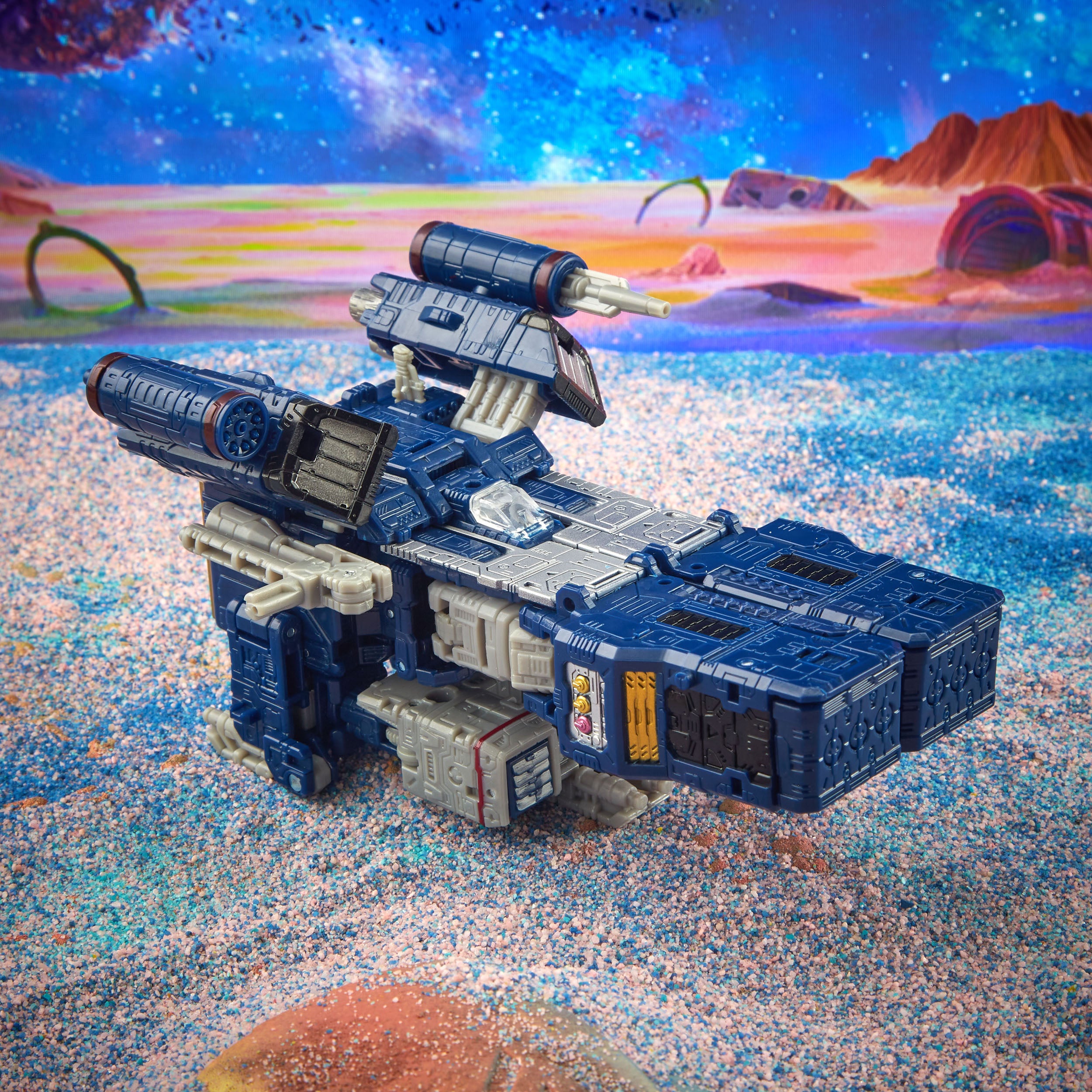 Hasbro's Premium Transformers Generations Legacy Voyager-Scale 7-Inch Action Figure of Soundwave