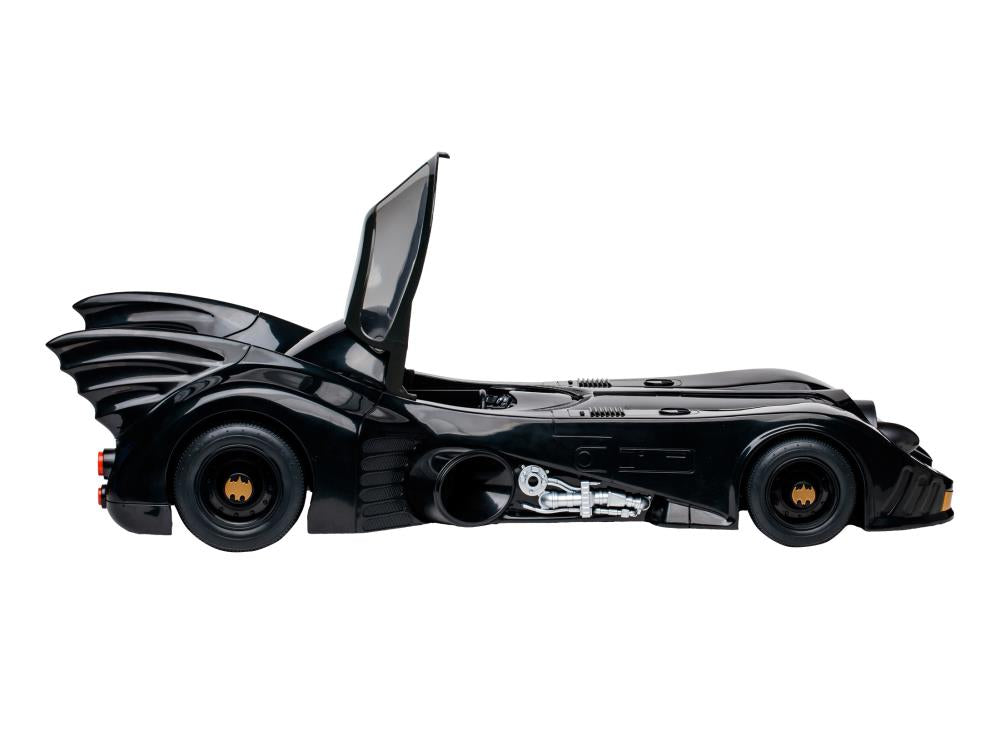 McFarlane DC Multiverse: Highly Detailed The Flash Movie Michael Keaton Batmobile