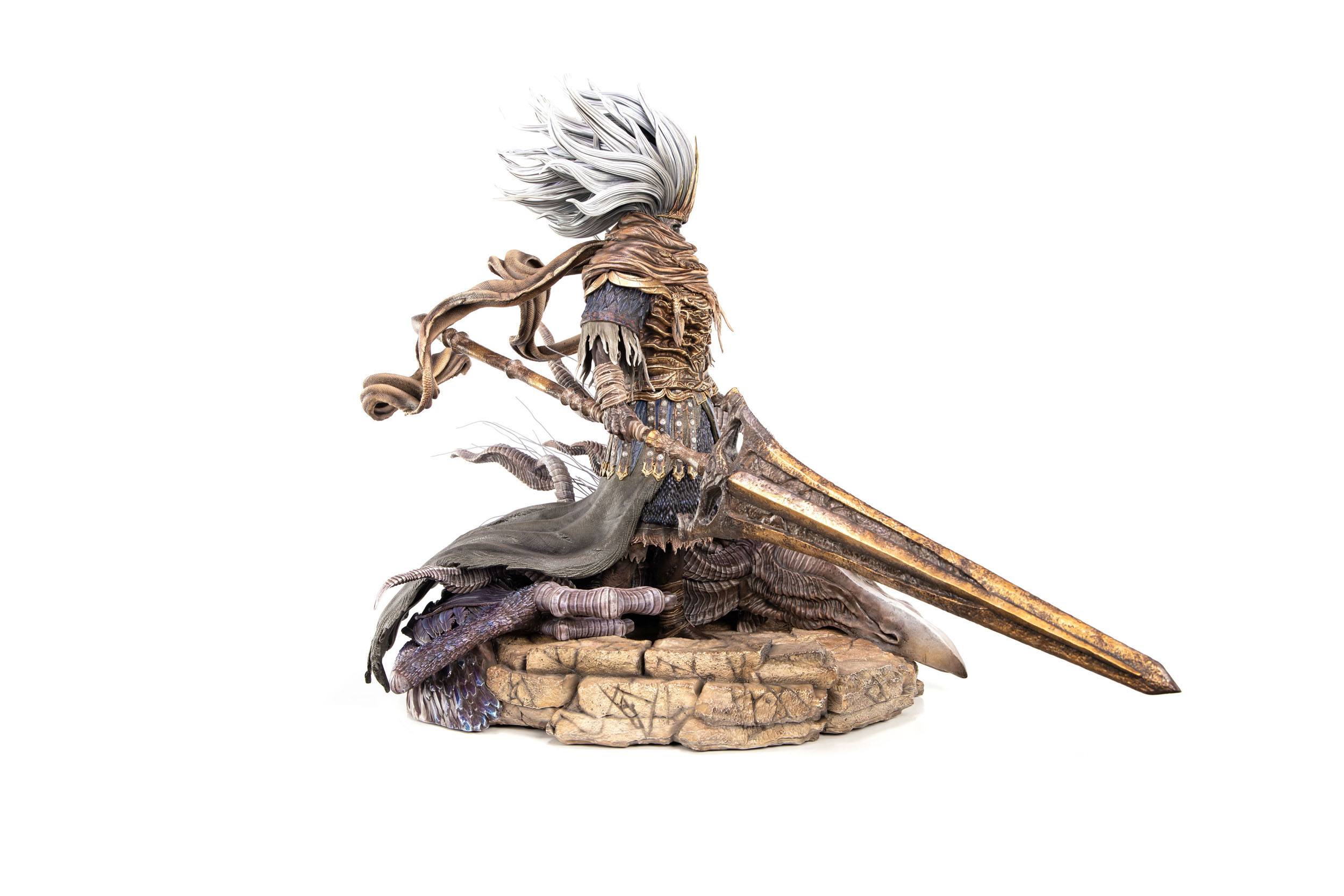 First4Figures Highly Detailed Resin Collectible Statue of Nameless King from Dark Souls III