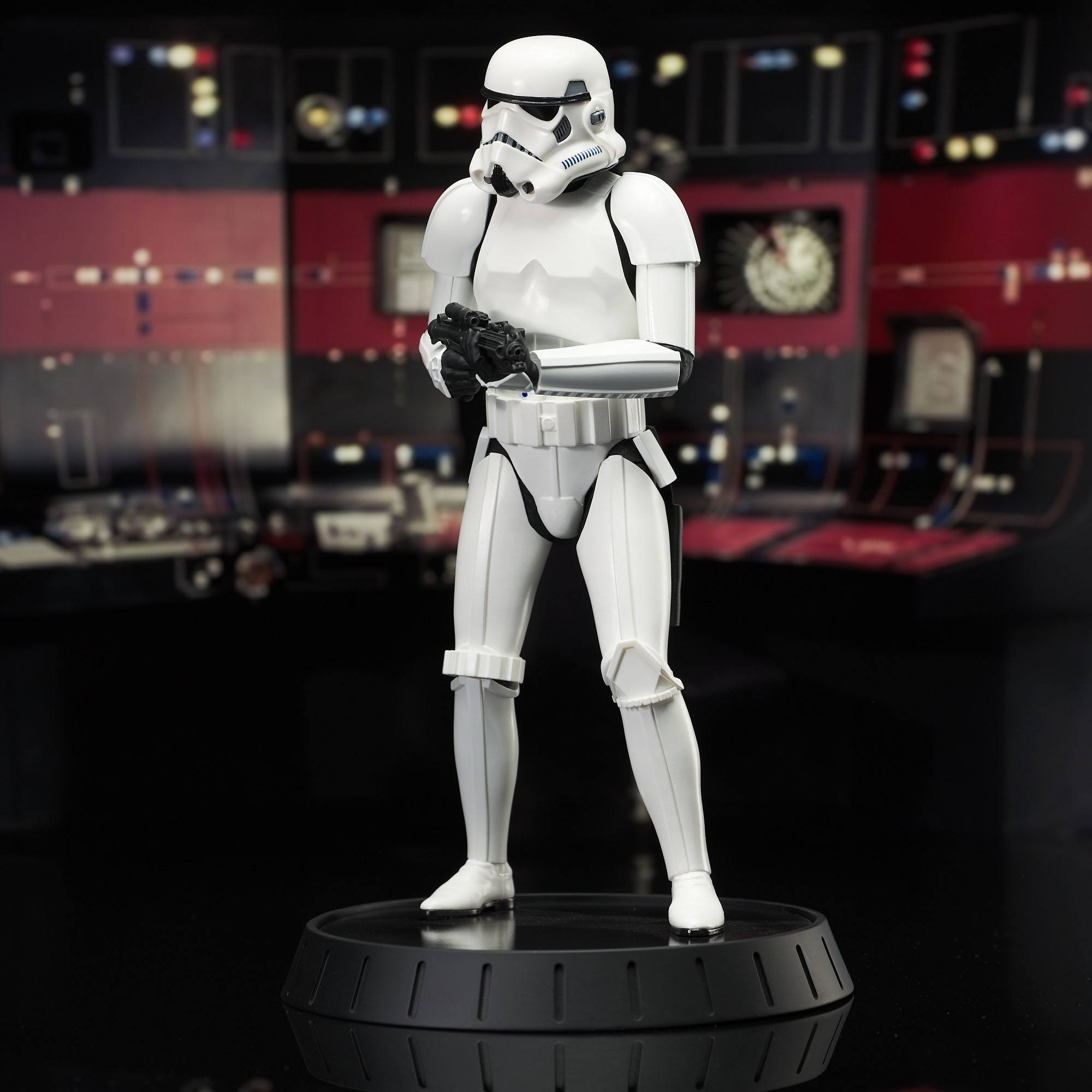 Exclusive Gentle Giant 1/6 Scale Collectible Statue of Han Solo in Stormtrooper Disguise from Star Wars Episode IV for the 40th Anniversary, 30 cm Tall and Limited to 1000 Worldwide