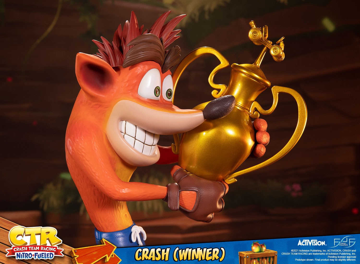 First4Figures Resin Collectible: Crash Bandicoot Nitro-Fueled Winner Statue