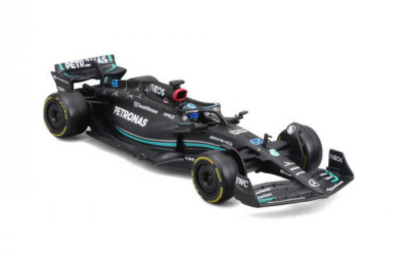 Formula 1 Collectible Mercedes-AMG Petronas W14 2023 George Russell Official Die-cast Scale Model Car with Helmet in 1:43 Ratio