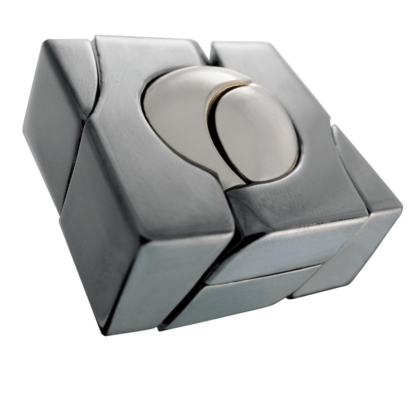 Hanayama High - Quality Cast Metal Brain Teaser Puzzle - Marble Design, Difficulty Level 4