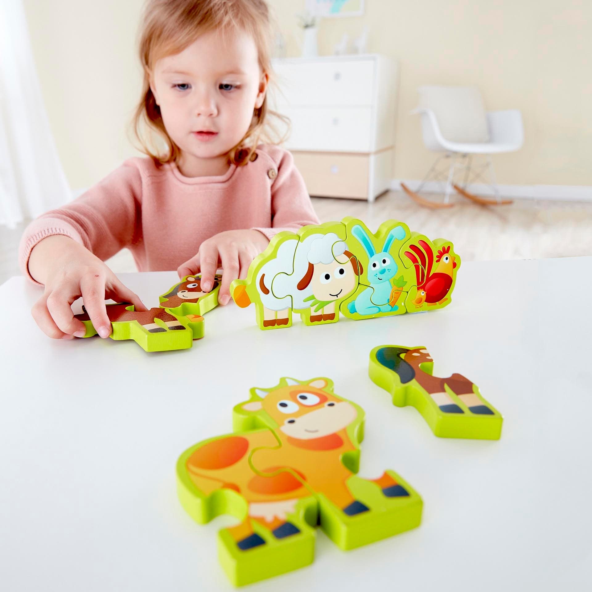 Exquisitely Crafted 10 - Piece Wooden Puzzle: Farm Animals and Numbers 1 - 10