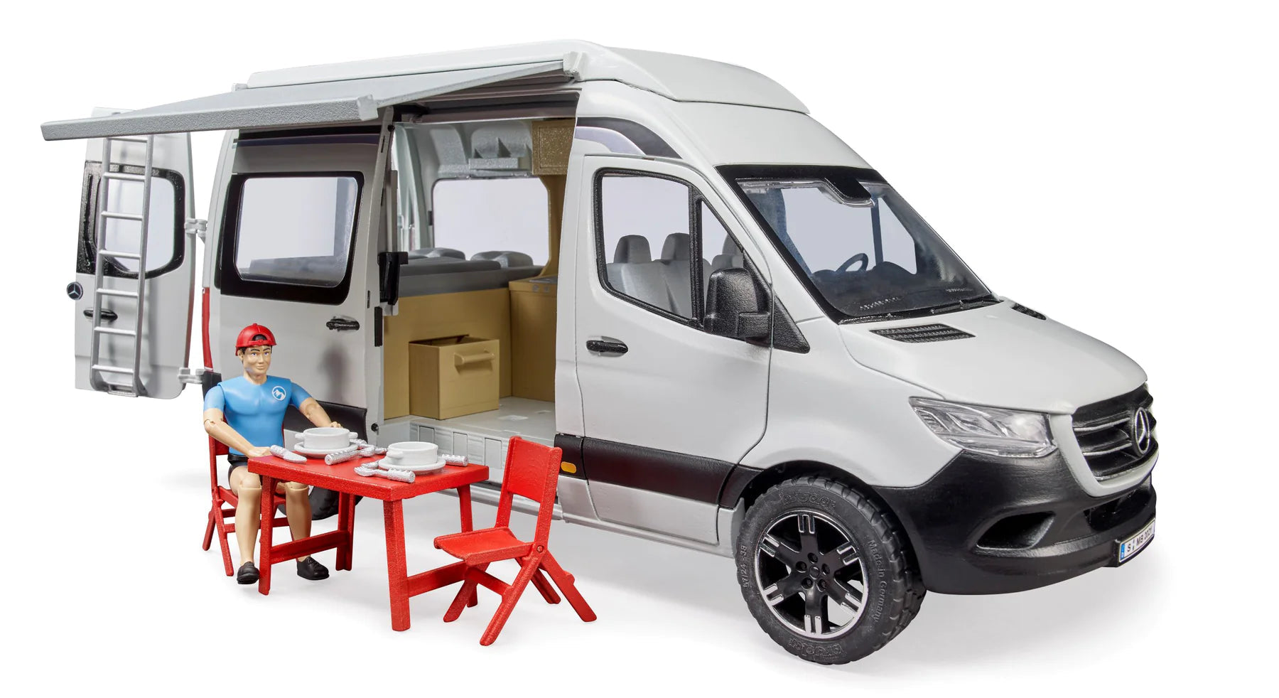 High - Detail MB Sprinter Camper with Driver for Young Campers