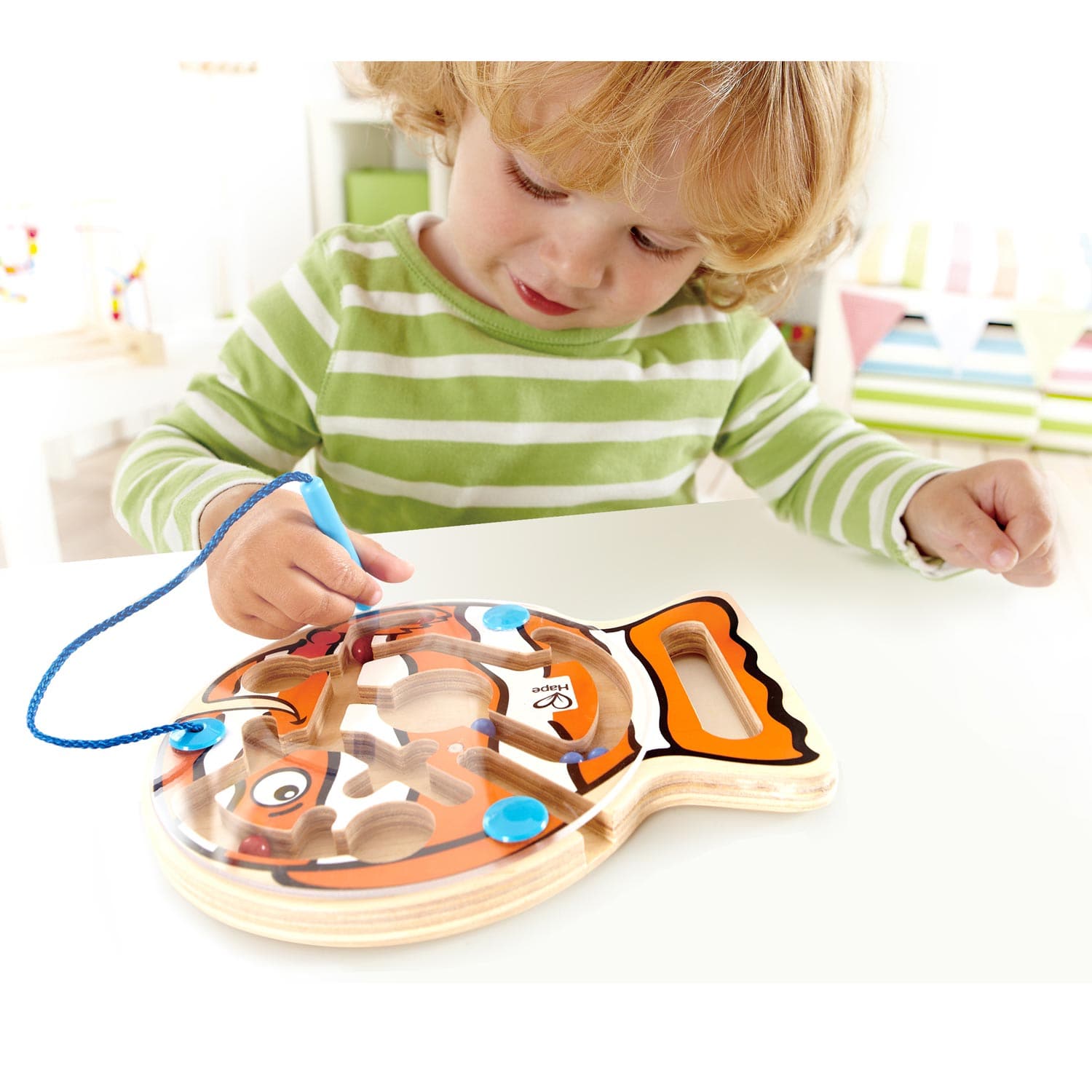 Go Fish Go - An Exciting Hand - held Magnetic Maze Game