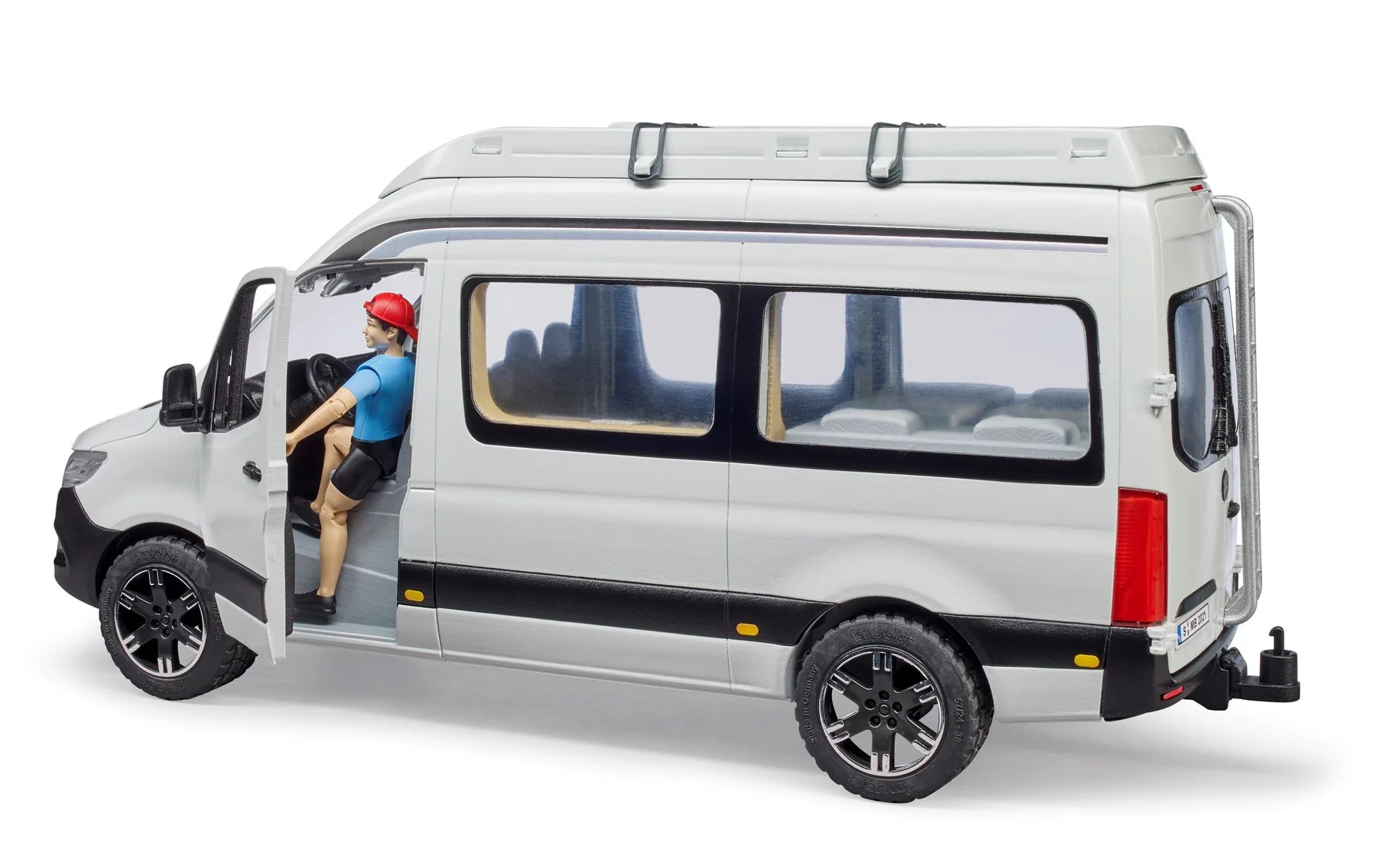 High - Detail MB Sprinter Camper with Driver for Young Campers